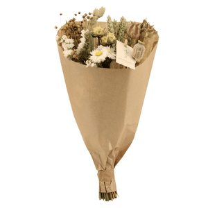 Droogbloemen plukboeket naturel van Everspring in bruine papieren verpakking met wilde bloemen